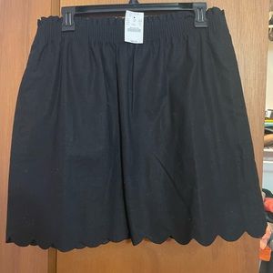 NWT J.Crew Black Scalloped Skirt